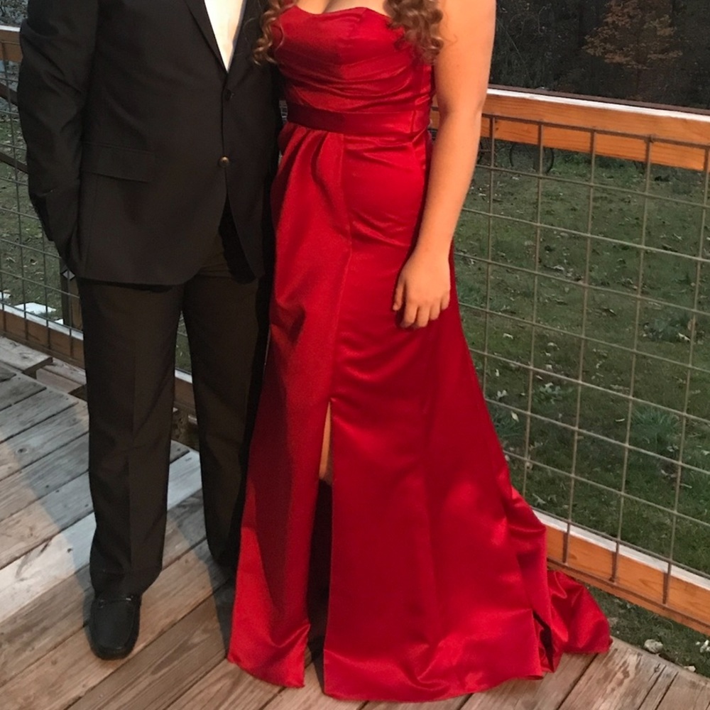 Alfred Angelo size 6 Cherry Red Ballgown